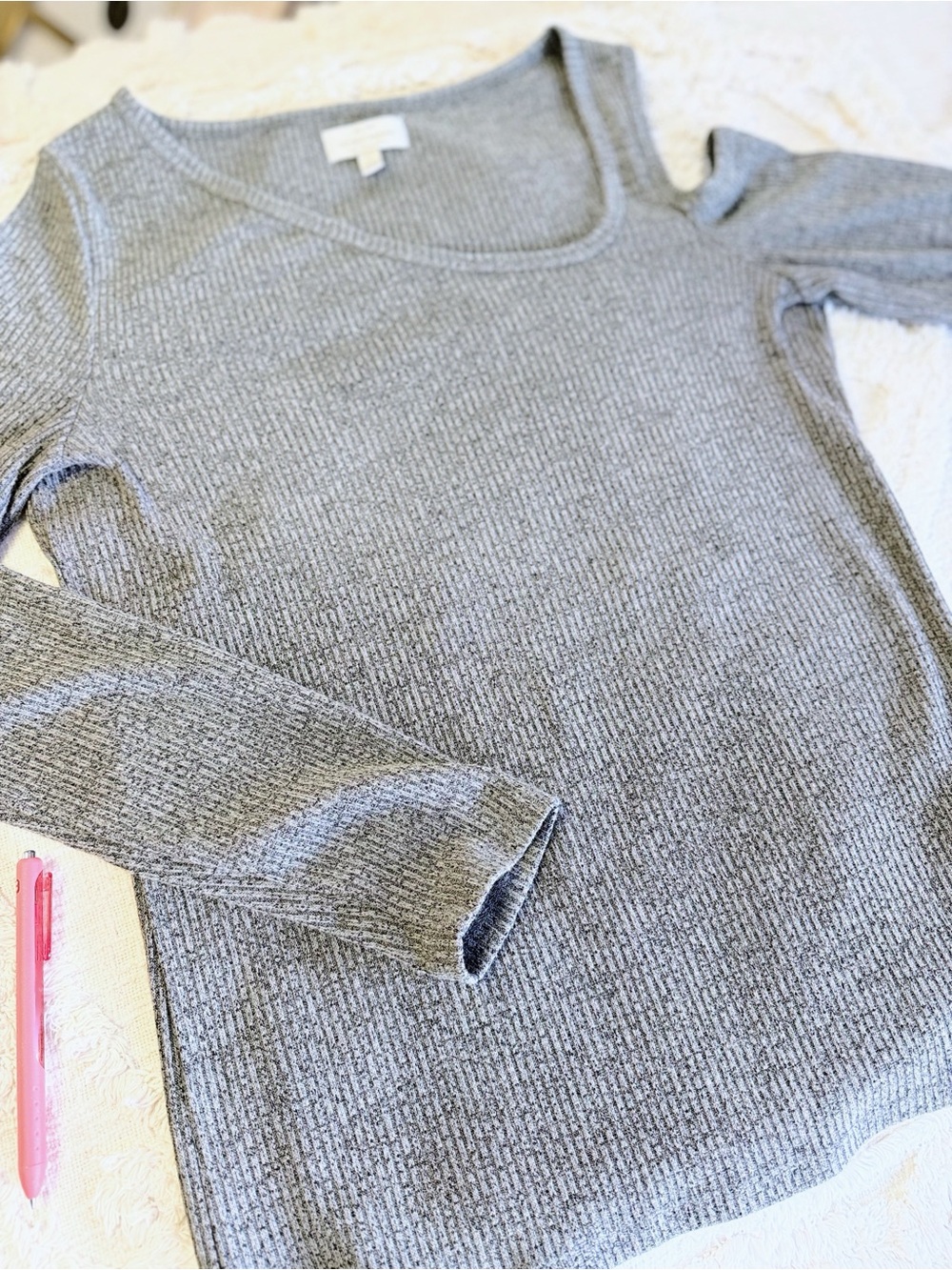 Lucky Brand Gray Ribbed Cold Shoulder Sweater Size L EUC